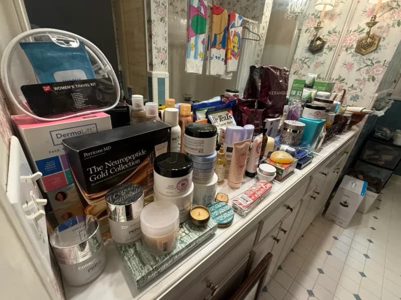 Mixed skincare and beauty product lot with Perricone MD and Keranique items